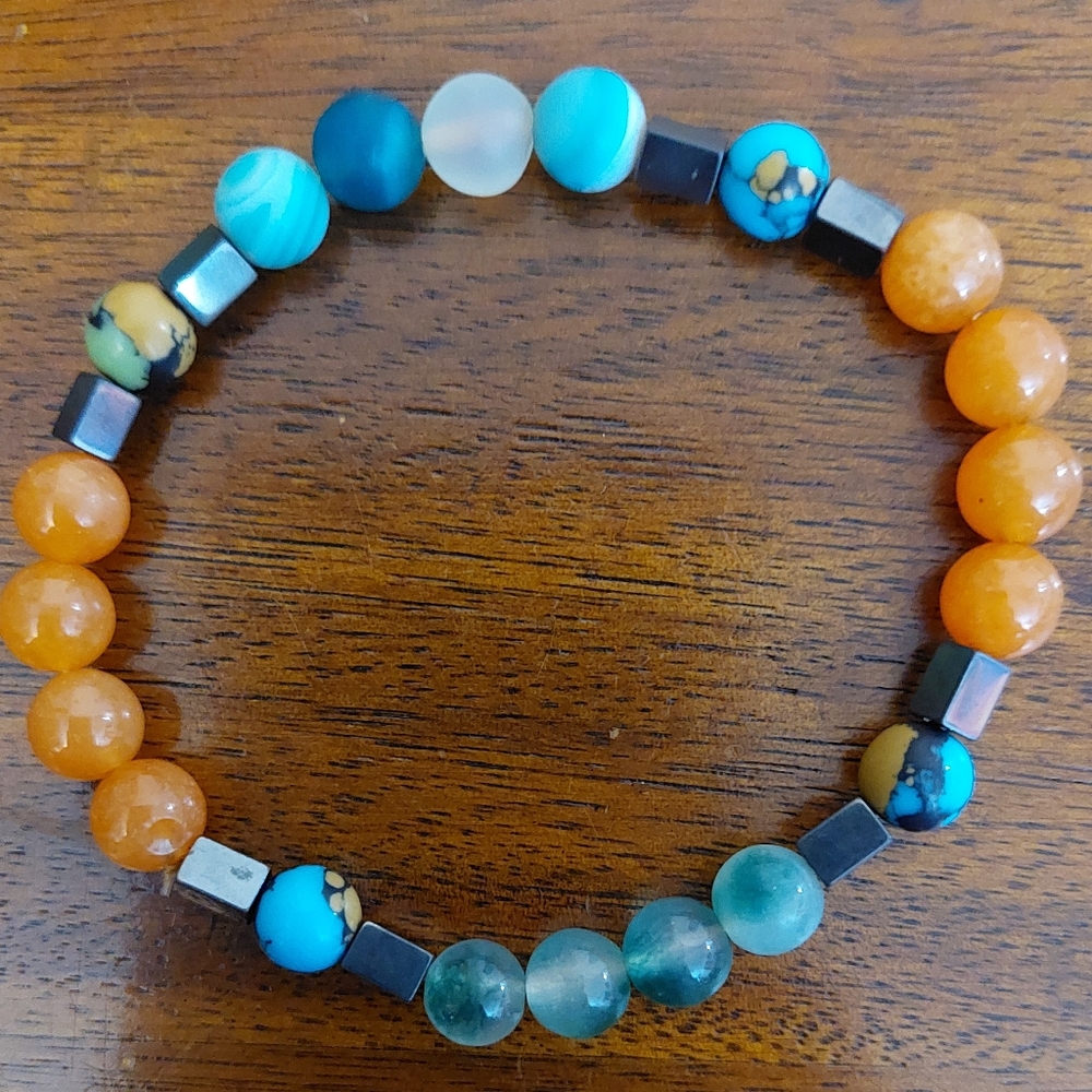 Beautiful Authentic Handmade Natural Crystal 8" stretch bracelet